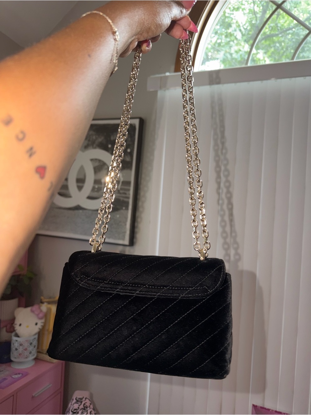 AUTHENTIC Jimmy Choo Black Quilted Velvet Crossbody with Gold Chain - Picture 3 of 10